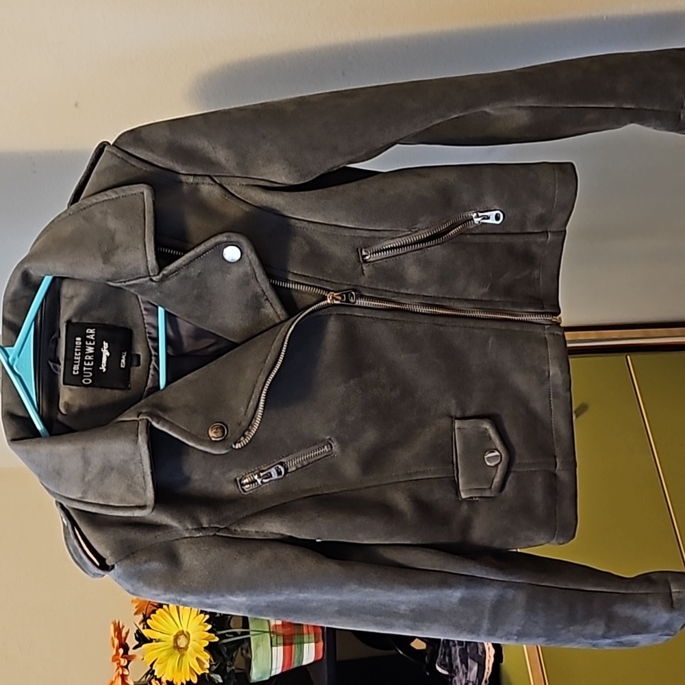 OUTERWEAR JACKET.